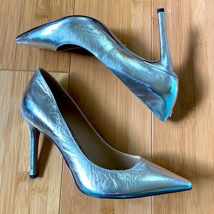 Sam Edelman Silver Heels. Size 6